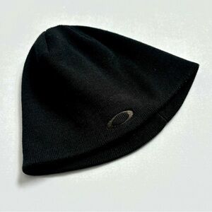 Vintage Oakley Black Beanie Hat